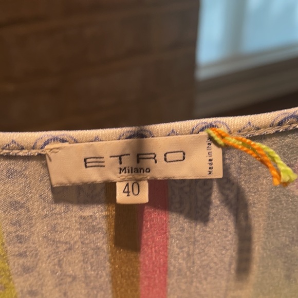 Etro Italian print blouse. - Picture 3 of 3